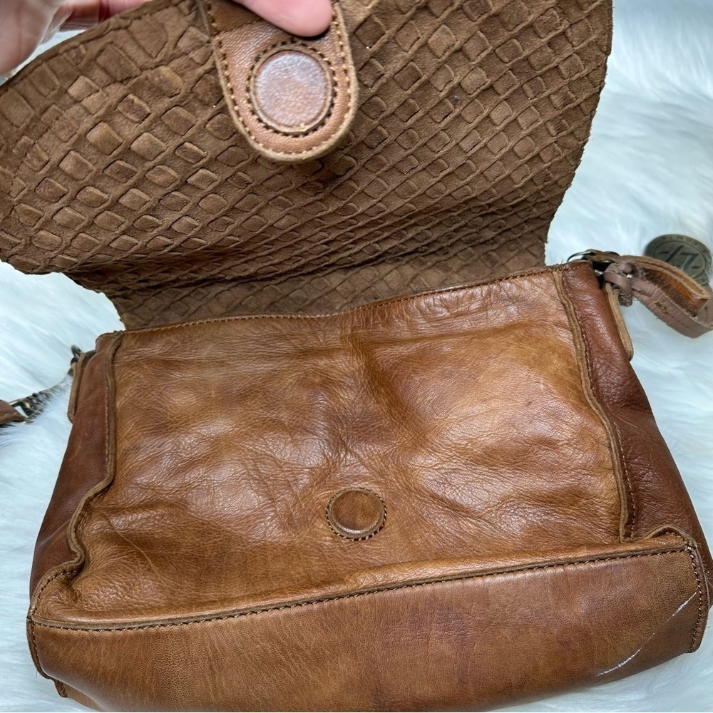 Kompanero Melissa Sling Bag Crossbody Cognac Leather - Picture 9 of 10